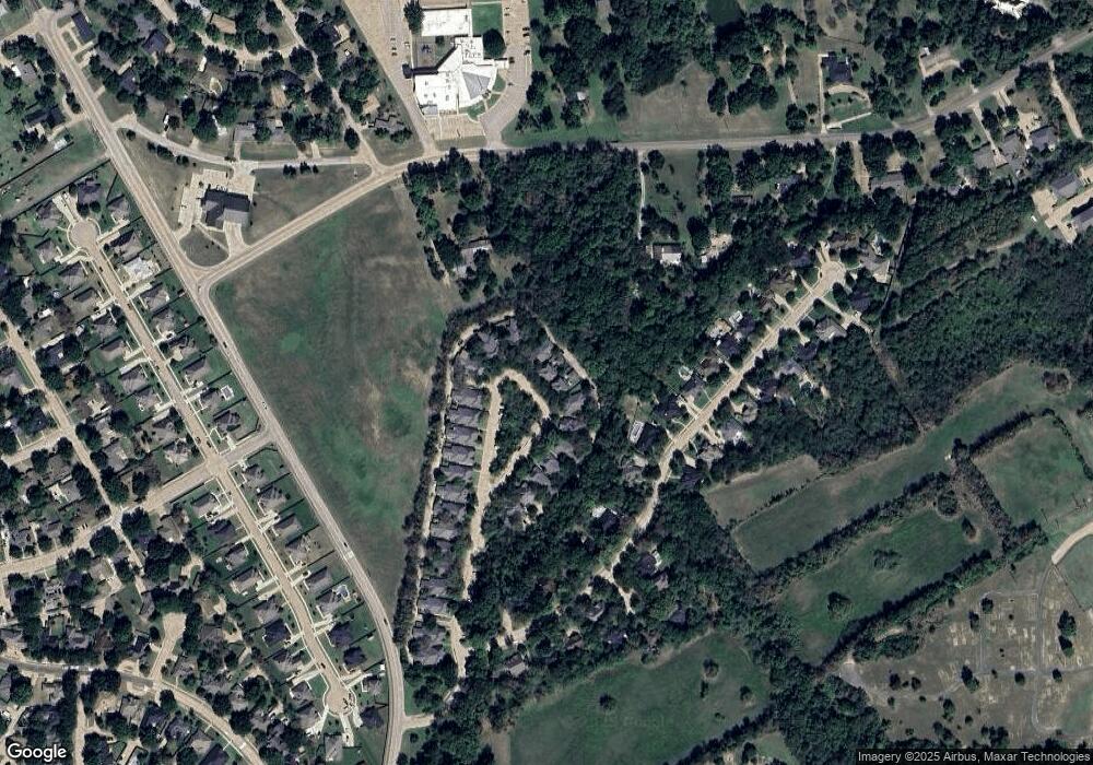 819 Oak Creek Ct, Ennis, TX 75119 - photo 1