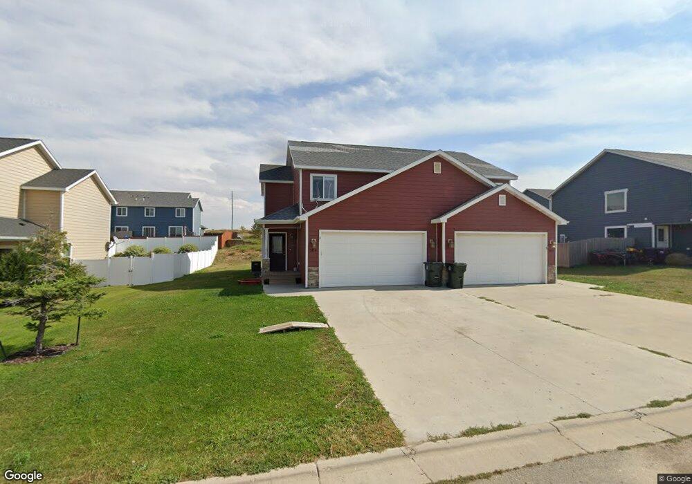 5818 Anna Ave, Williston, ND 58801 - photo 1