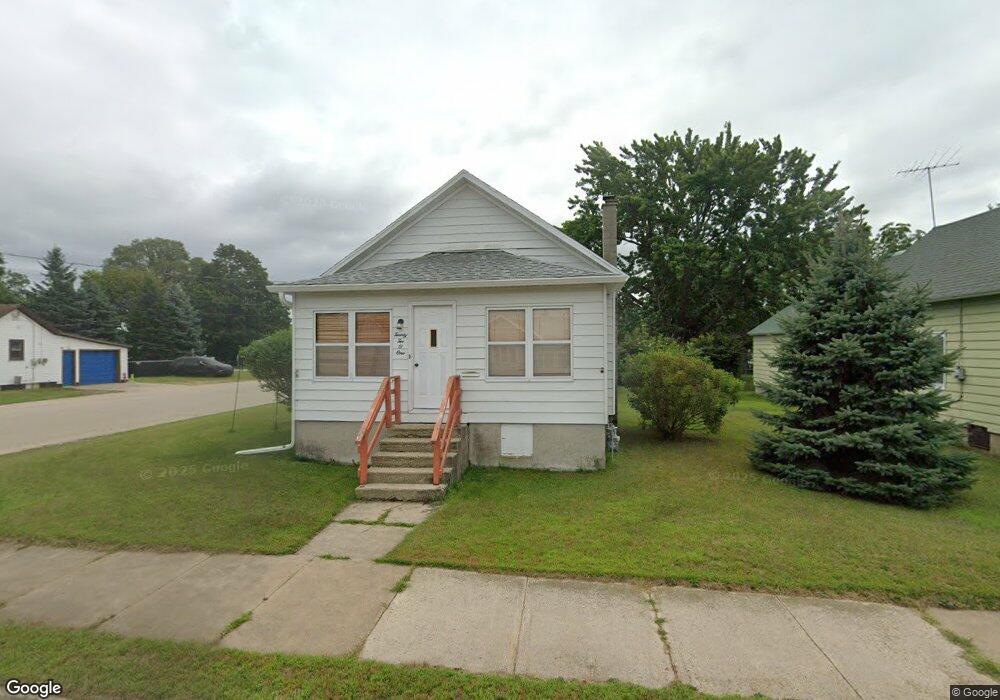 2201 13th Ave, Menominee, MI 49858 - photo 1