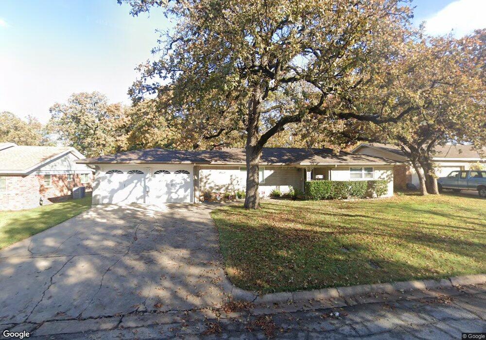 332 W Cheryl Ave, Hurst, TX 76053 - photo 1