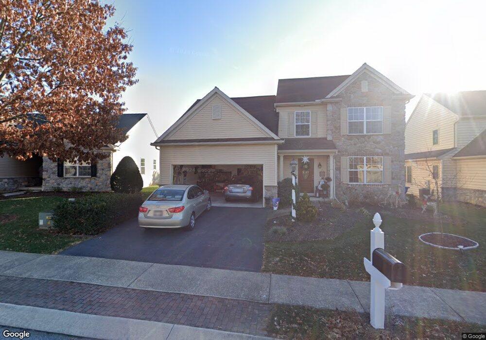 1304 Heatherwood Dr, Mount Joy, PA 17552 - photo 1