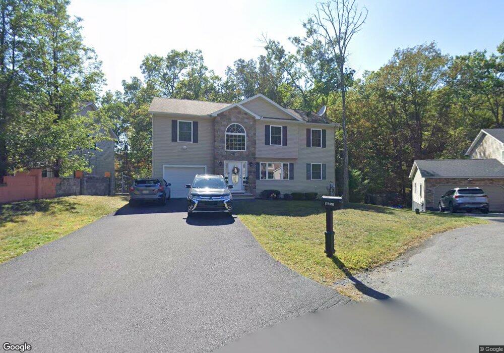 3211 Meadow Run Ct, Stroudsburg, PA 18360 - photo 1