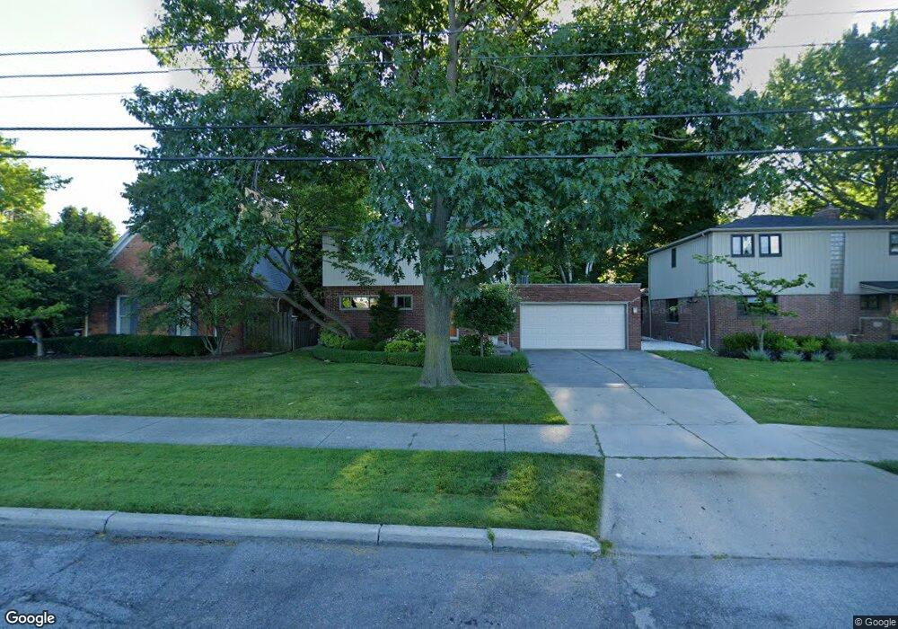 344 Notre Dame St, Grosse Pointe, MI 48230 - photo 1