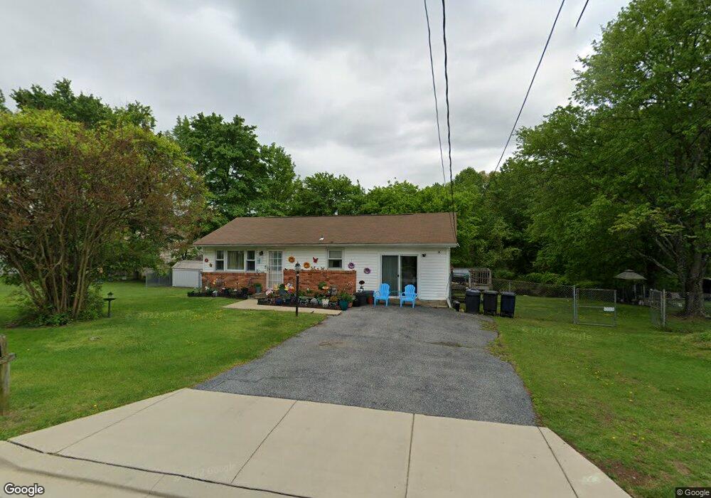 2705 John a Thompson Rd, Temple Hills, MD 20748 - photo 1