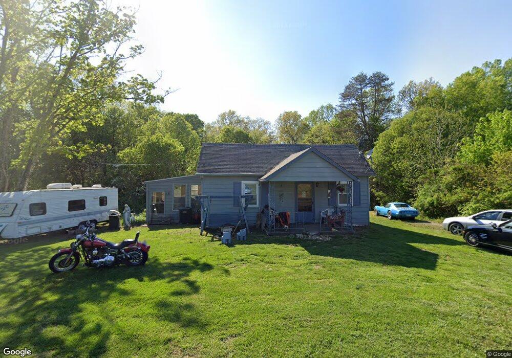 5341 Stiller Rd, Floyds Knobs, IN 47119 - photo 1