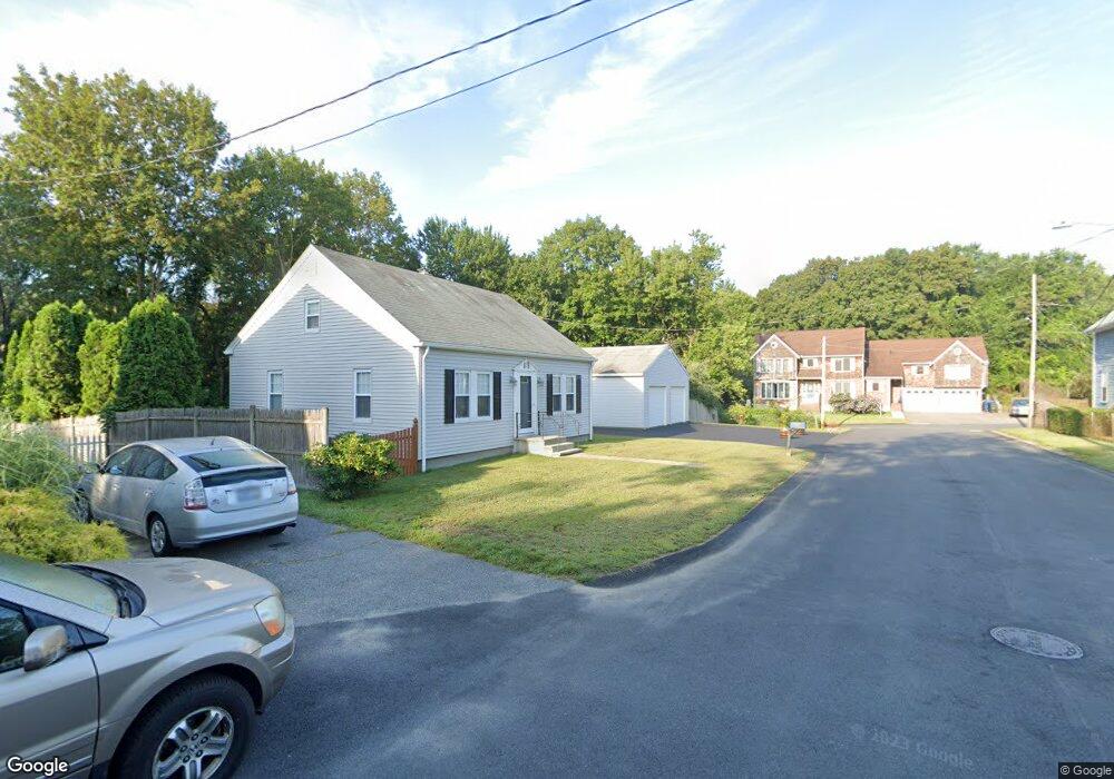 199 Birch St unit 1, Lincoln, RI 02838 - photo 1