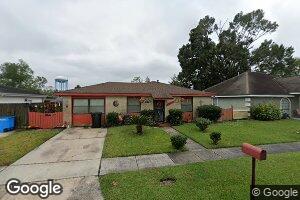 2505 Elizabeth Ct, Violet, LA 70092