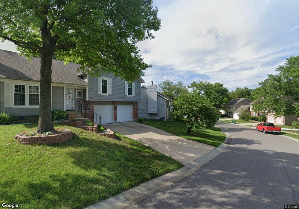 7151 Rene St, Shawnee, KS 66216 - photo 1