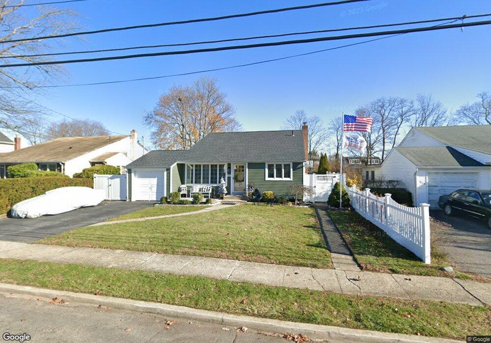 1615 Queen St, North Bellmore, NY 11710 - photo 1