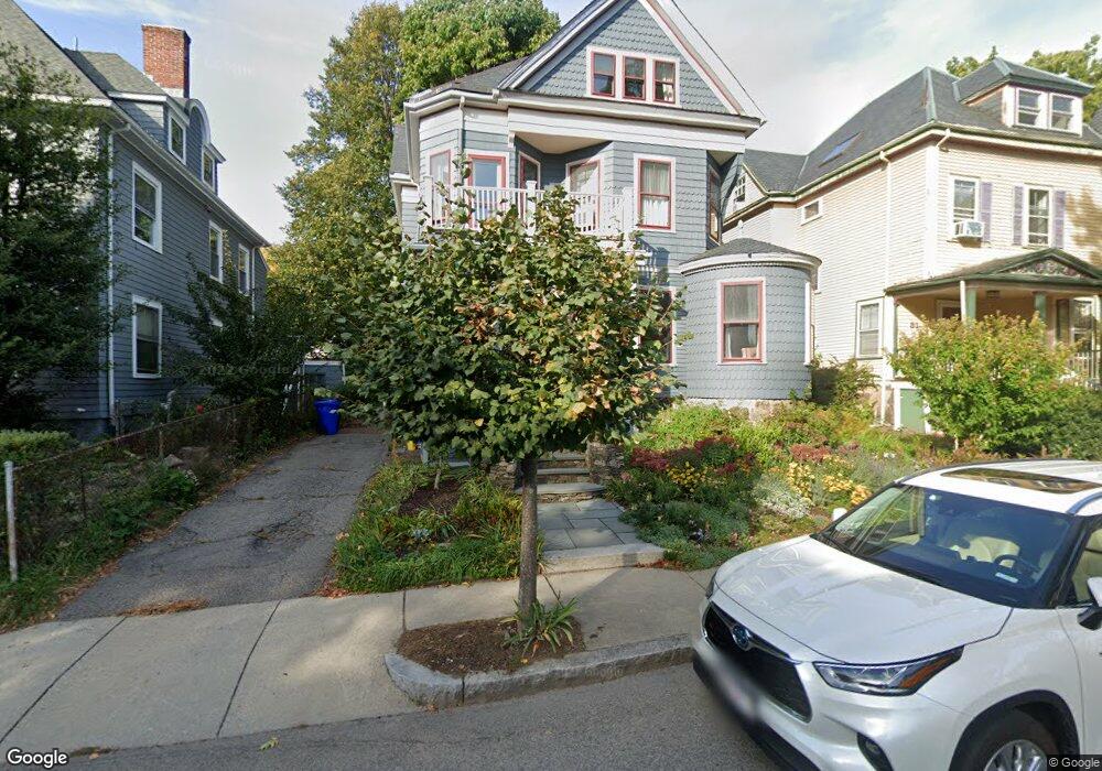 33 Kent Square, Brookline, MA 02446 - photo 1