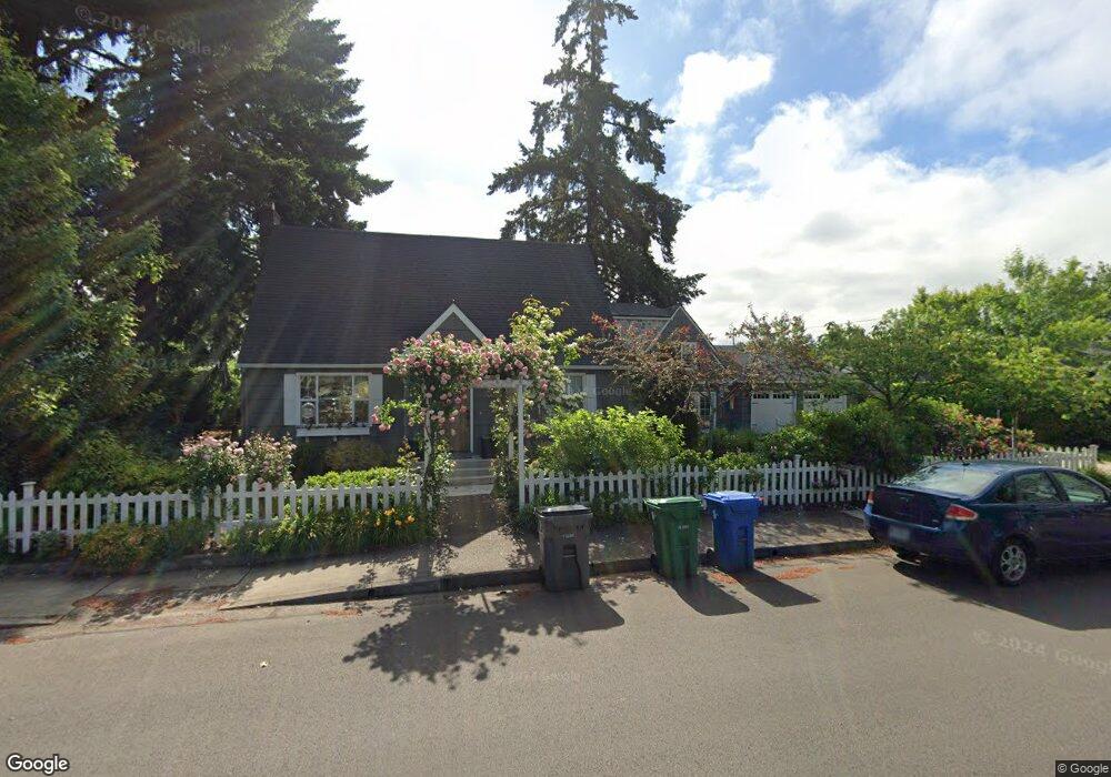 1715 Best Ln, Eugene, OR 97401 - photo 1