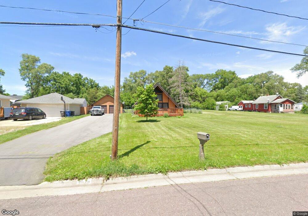 3040 E Shawnee Ave, Des Moines, IA 50317 - photo 1