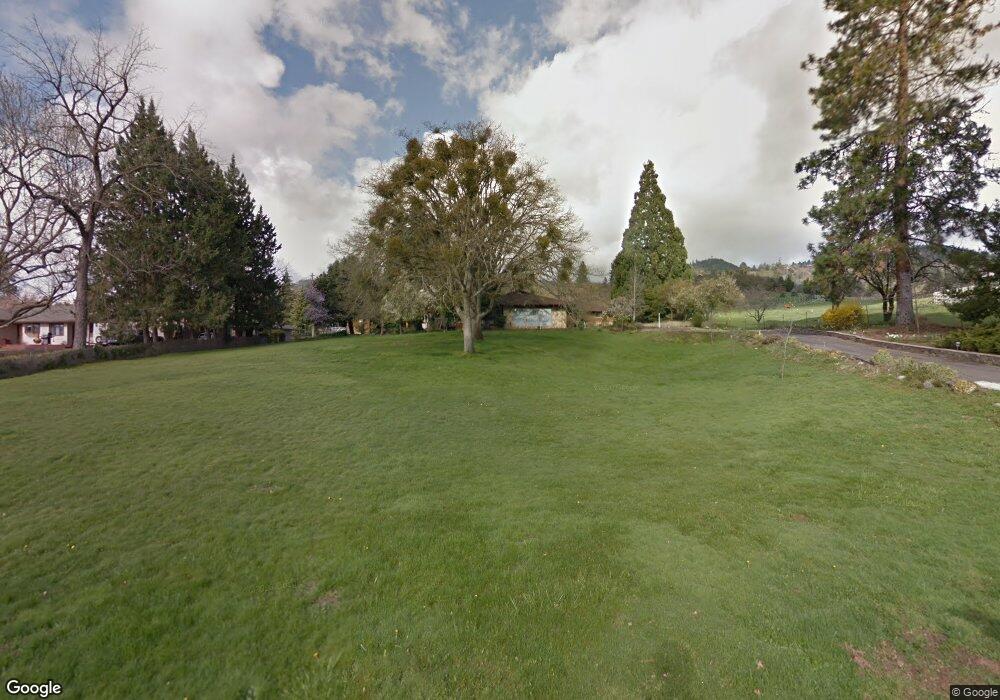 2309 W Hillside Dr, Central Point, OR 97502 - photo 1