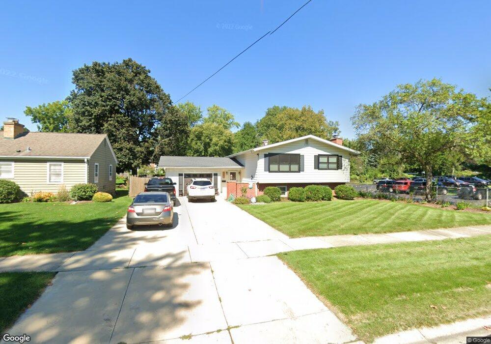 451 Laurel St, Batavia, IL 60510 - photo 1