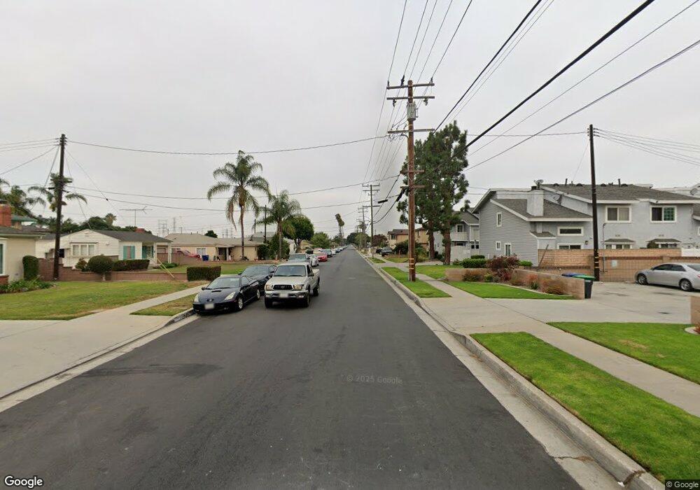 9900 1 2 Cedar St, Bellflower, CA 90706 - photo 1