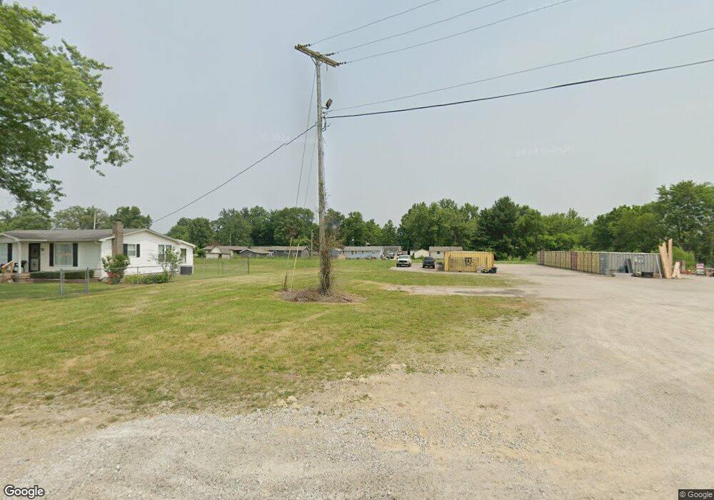 216 Greenbriar Rd, Hanover, IN 47243 - photo 1