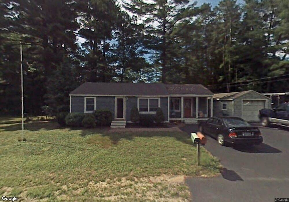 2 Robert St, Pelham, NH 03076 - photo 1