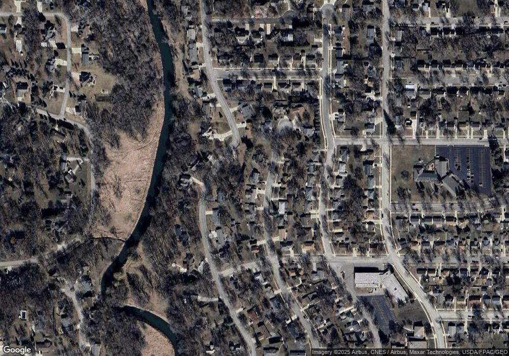 403 21st St NW, Austin, MN 55912 - photo 1