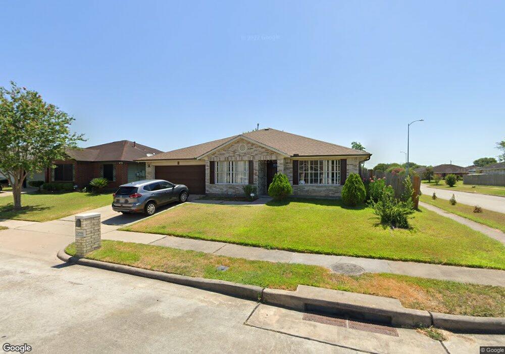 10951 Cayman Mist Dr, Houston, TX 77075 - photo 1