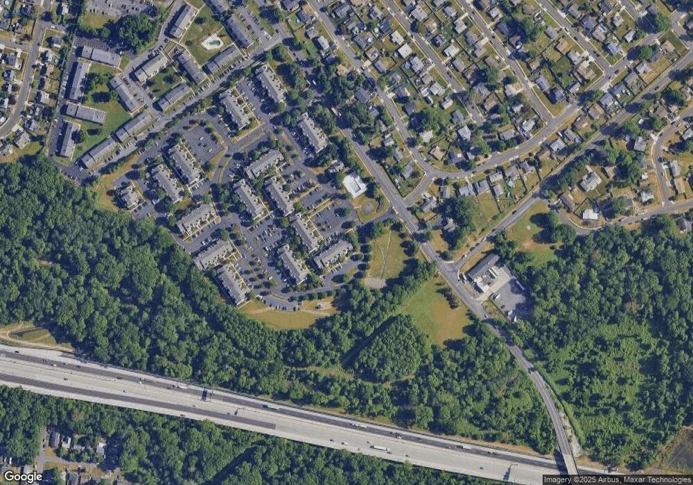 82 Catherine Ct unit 501, Levittown, PA 19057 - photo 1