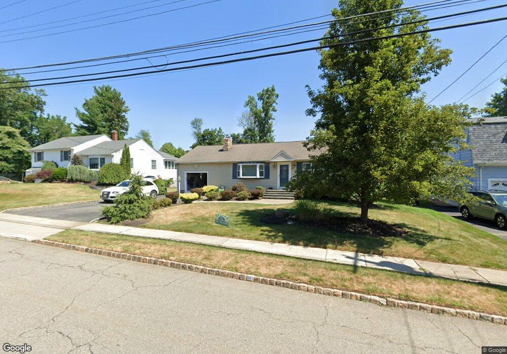 8 Salem Dr E, Whippany, NJ 07981 - photo 1