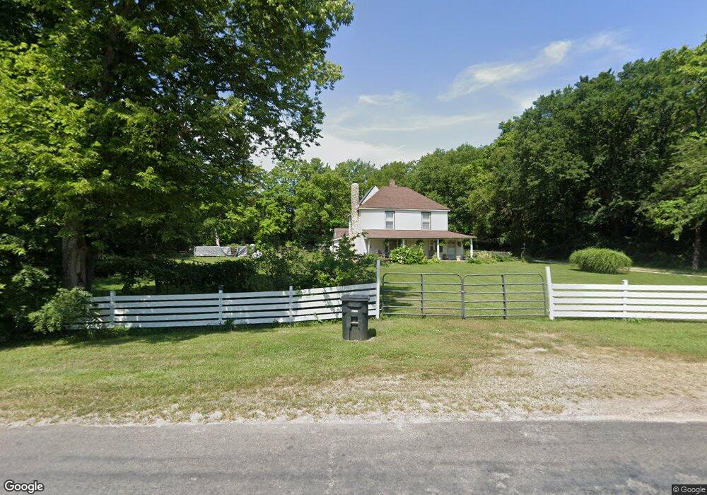 9827 SW Jordan Rd, Wakarusa, KS 66546 - photo 1