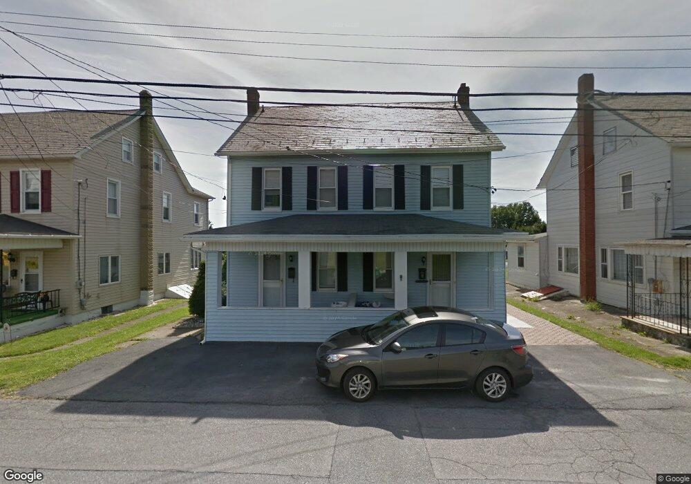 1104 Flory Ave, Pen Argyl, PA 18072 - photo 1