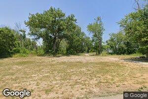 601 N Lake St, Spring Bay, IL 61611