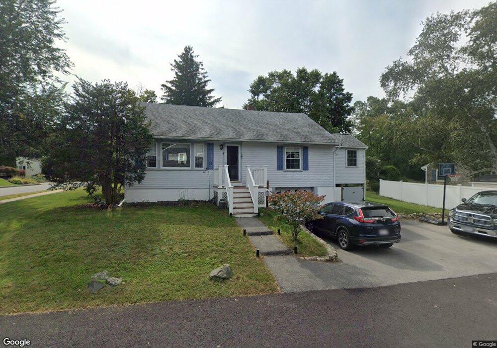 1 Christopher St, Newburyport, MA 01950 - photo 1