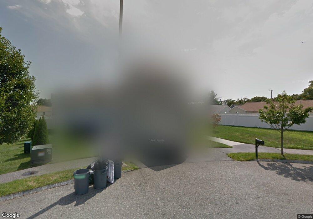 11 Tower Hill Cir, Lynn, MA 01905 - photo 1