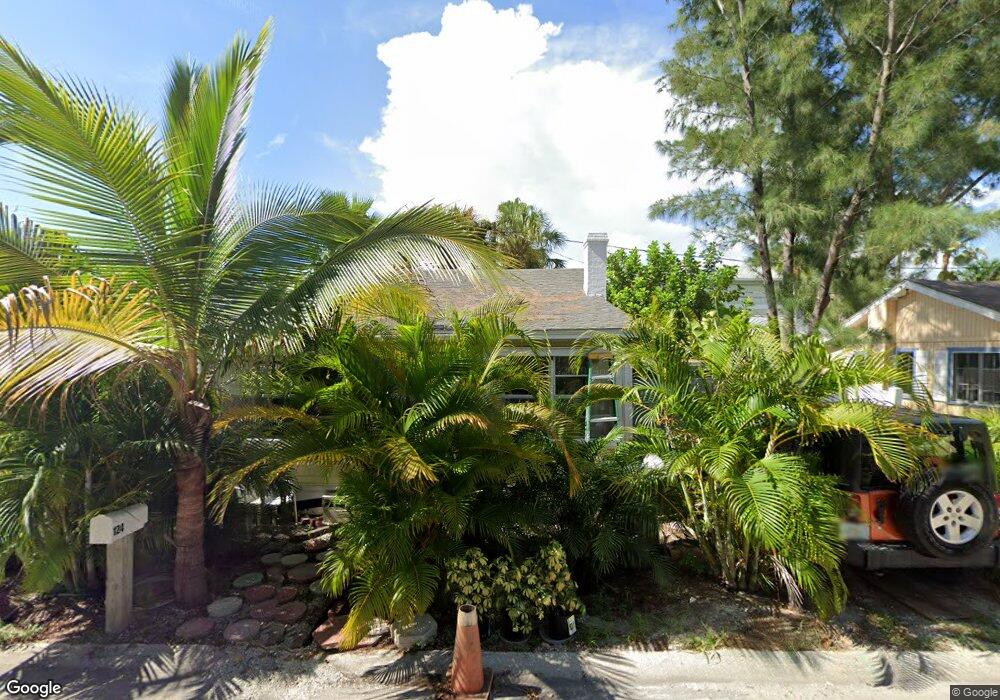 124 86th Ave, Treasure Island, FL 33706 - photo 1