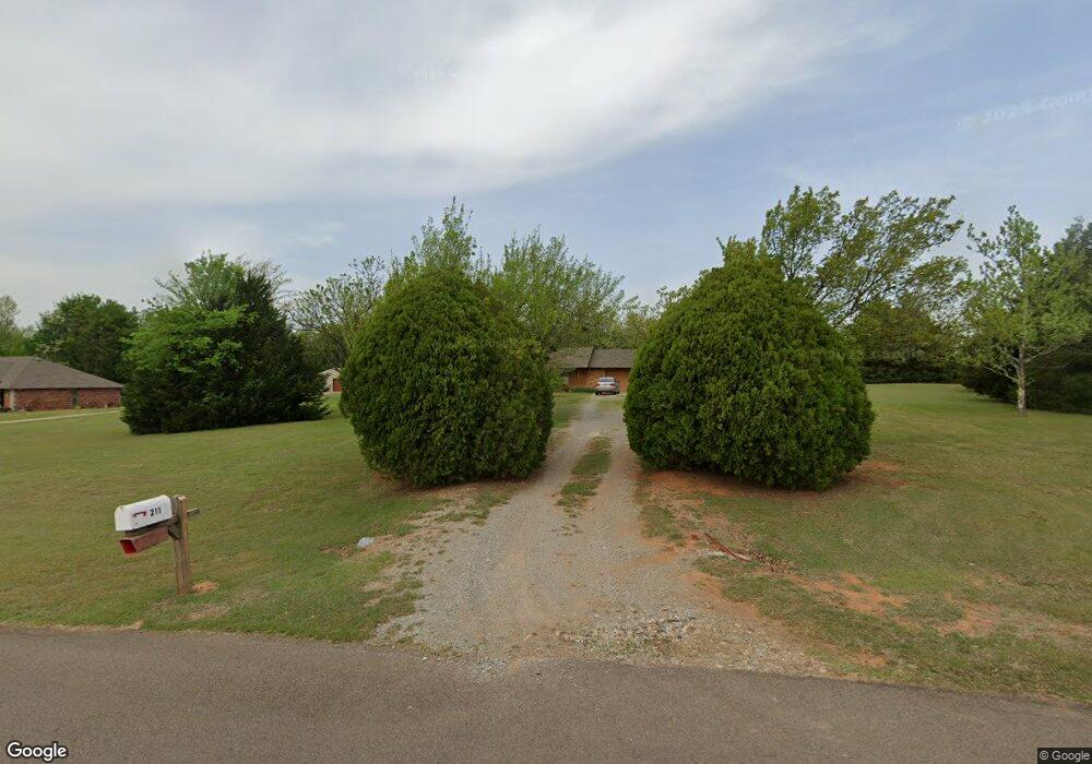 211 Cedar Springs Dr, Tuttle, OK 73089 - photo 1