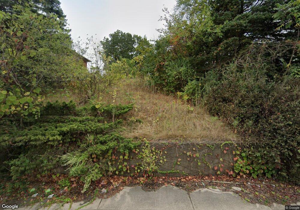 217 E Ridge Rd, Gary, IN 46409 - photo 1