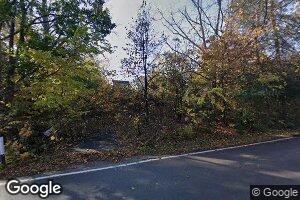 551 Sanctuary Ln, Delafield, WI 53018