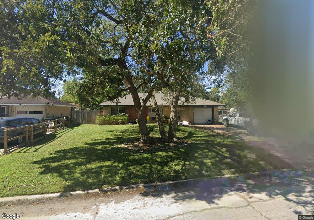 10229 Rockaway Dr, Houston, TX 77016 - photo 1