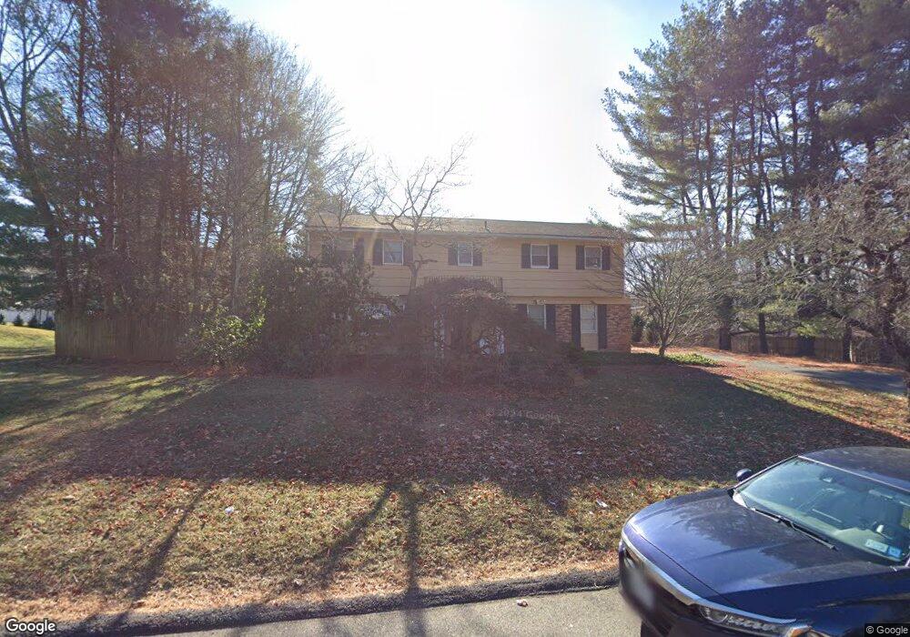 1 Crabapple Ct, Monsey, NY 10952 - photo 1