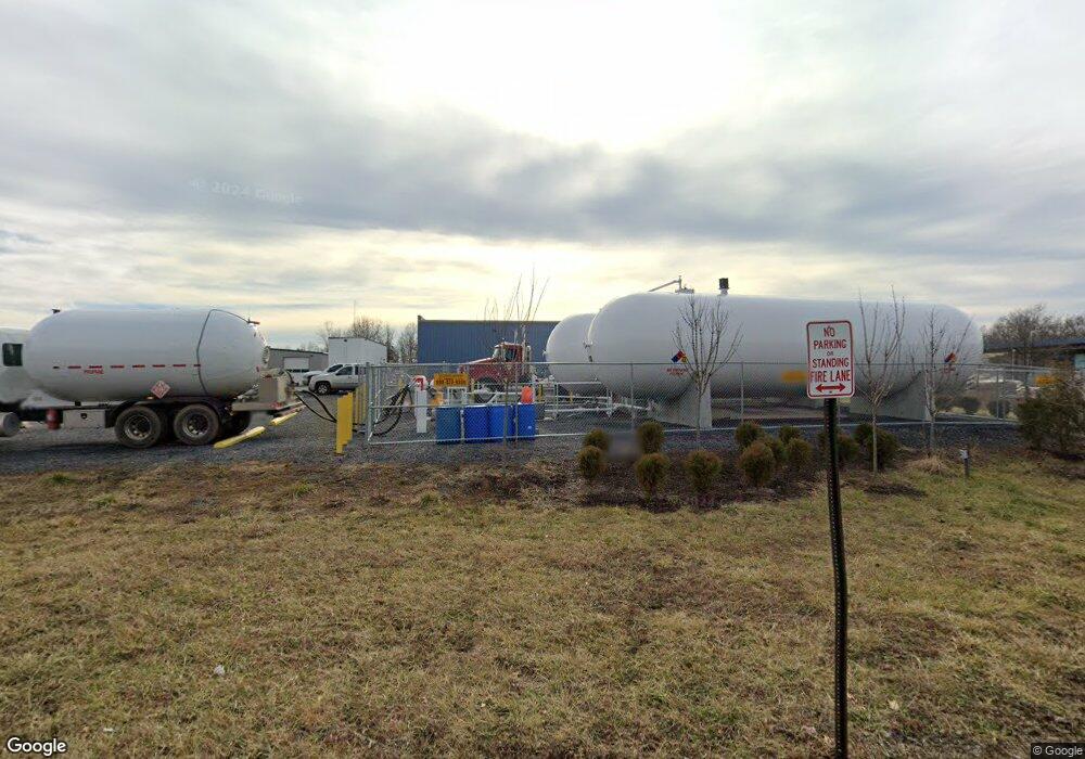 7587 Capitol Way unit 2D, Marshall, VA 20115 - photo 1