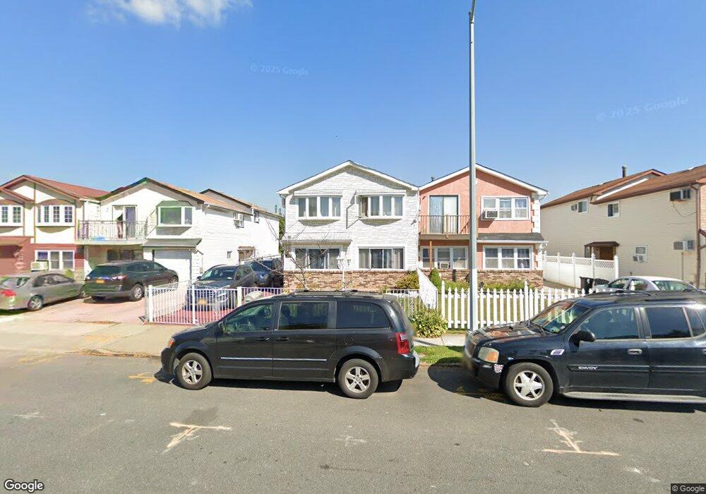 257 Ada Dr, Staten Island, NY 10314 - photo 1