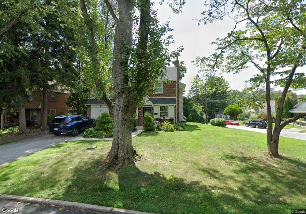 530 Twin Oaks Dr, Wynnewood, PA 19096 - photo 1