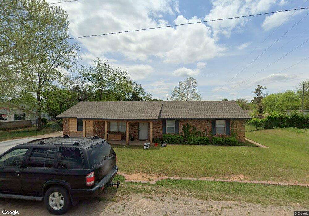 1600 E Chestnut Ave, Duncan, OK 73533 - photo 1