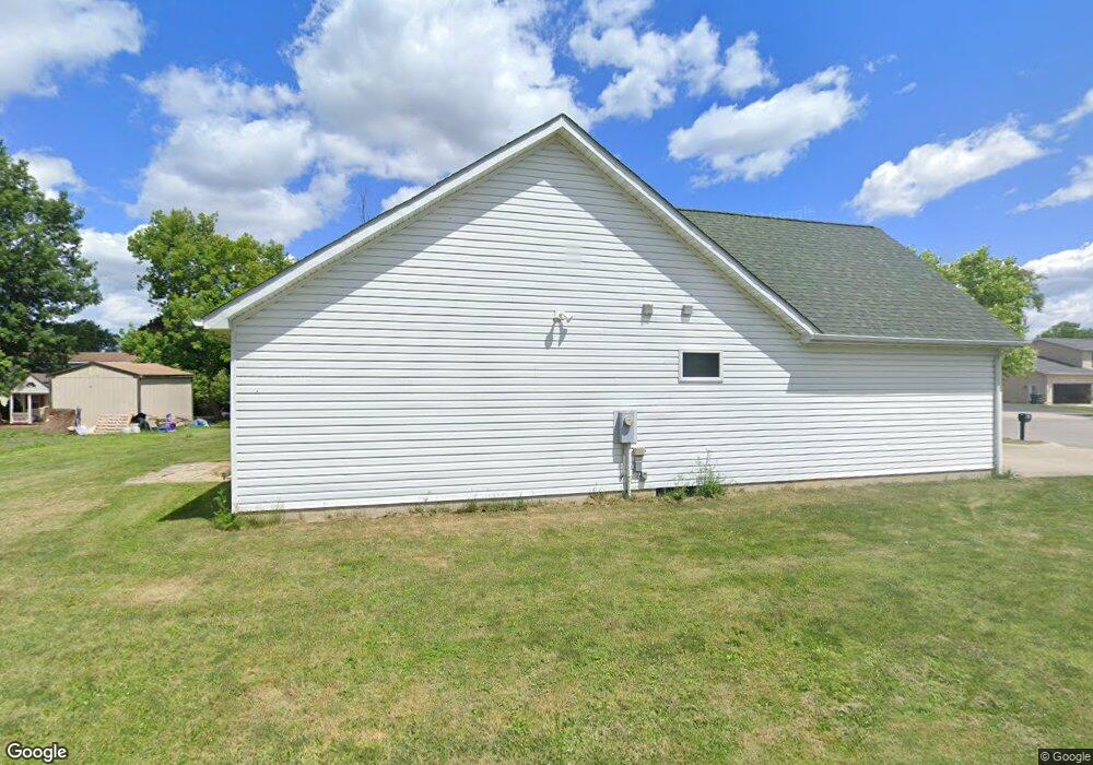 751 Daigler Dr, North Tonawanda, NY 14120 - photo 1