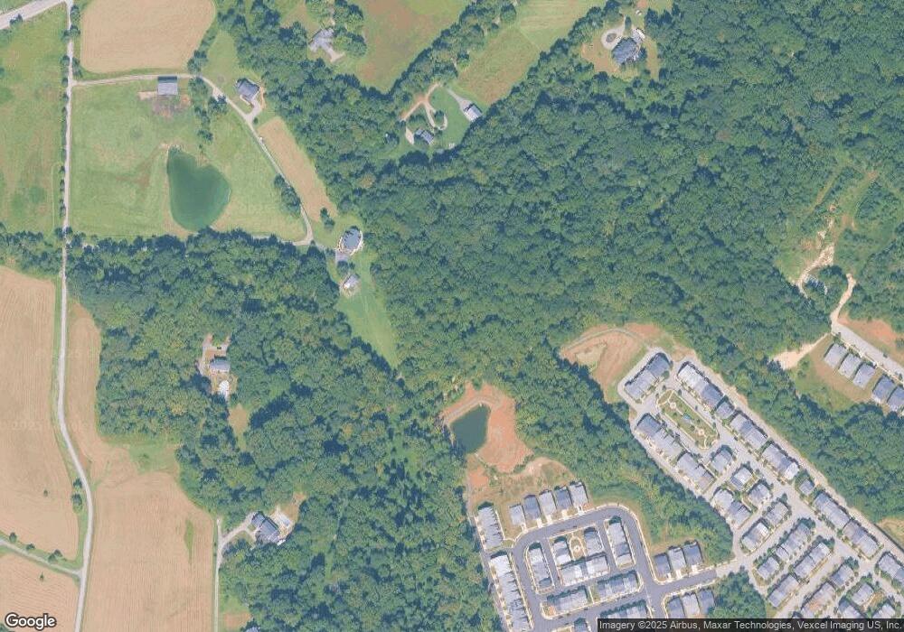 85 Winners Cir, La Plata, MD 20646 - photo 1