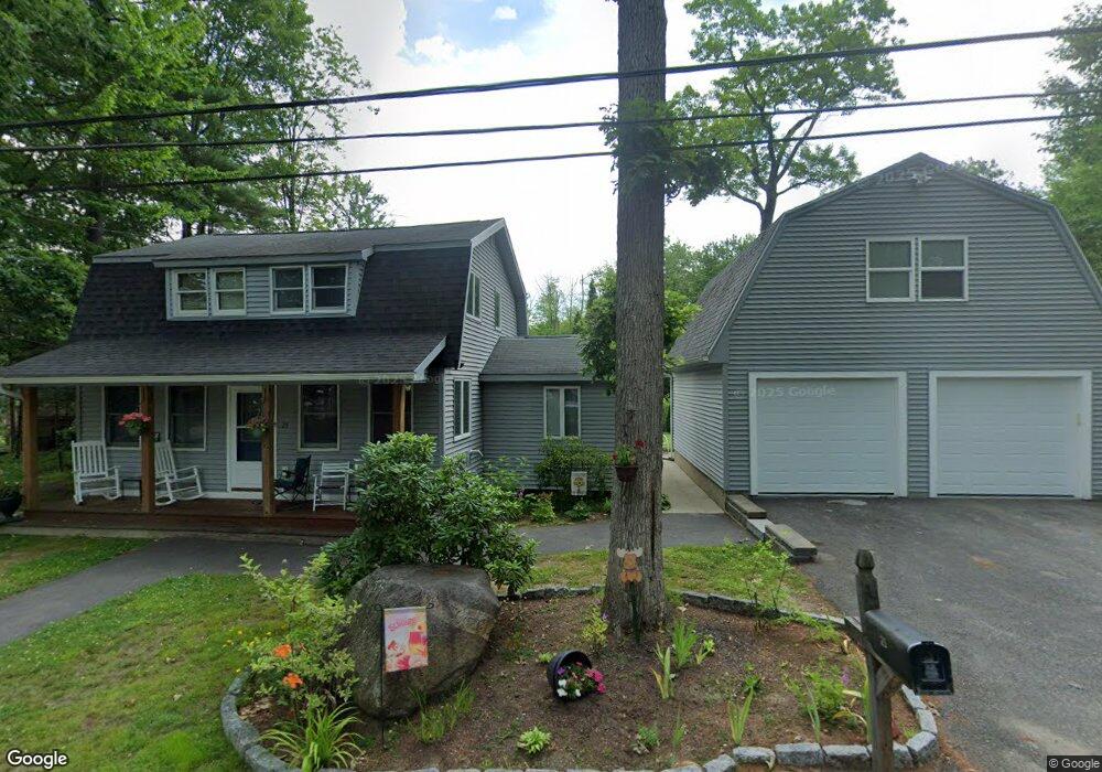 12 Roosevelt Ln, Laconia, NH 03246 - photo 1