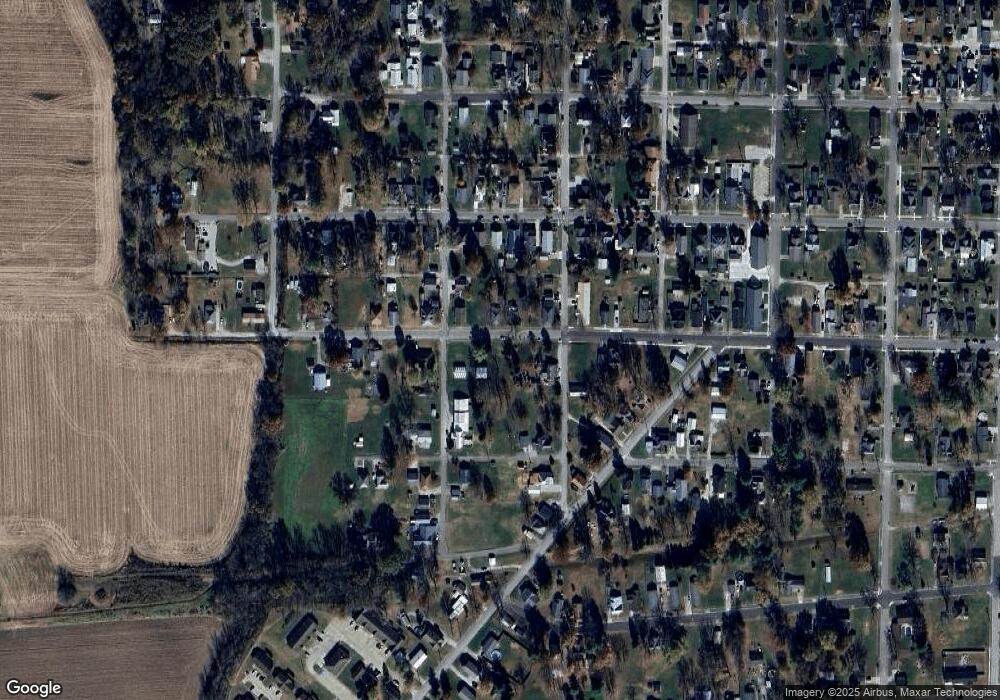 815 W 3rd St, Bicknell, IN 47512 - photo 1