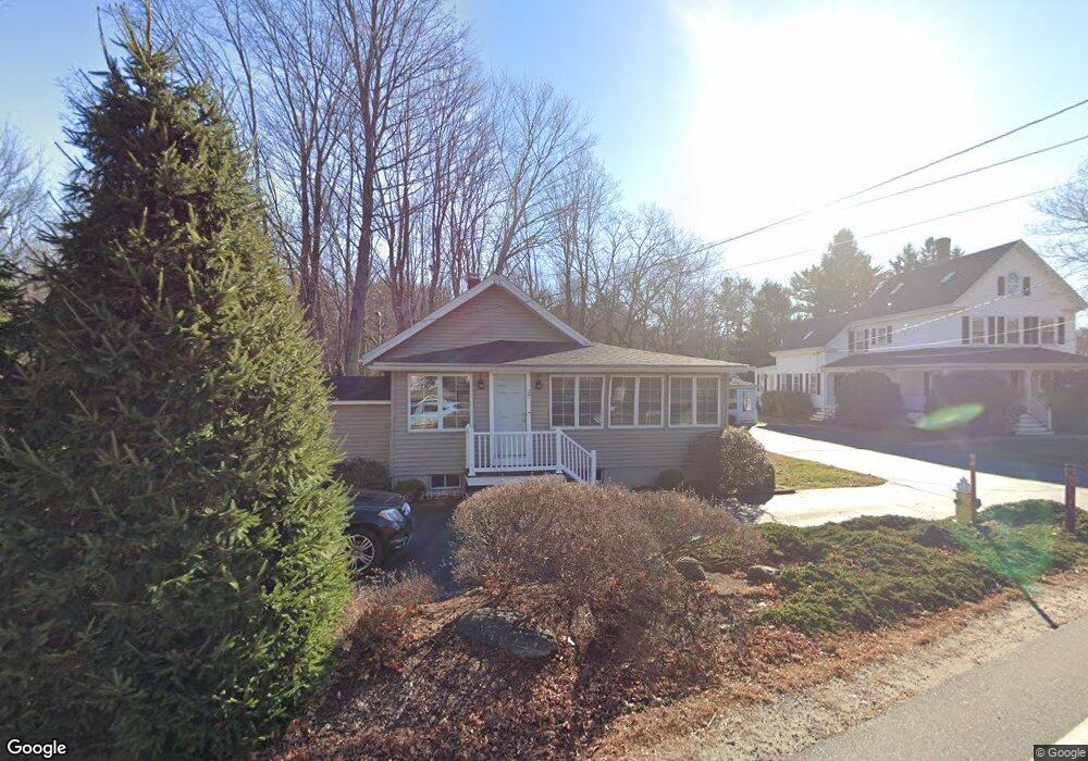 27 Pioneer Rd, Rye, NH 03870 - photo 1