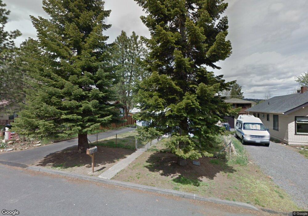 1222 NW Davenport Ave, Bend, OR 97701 - photo 1