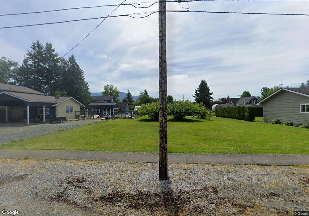 220 W 3rd St, Sumas, WA 98295 - photo 1