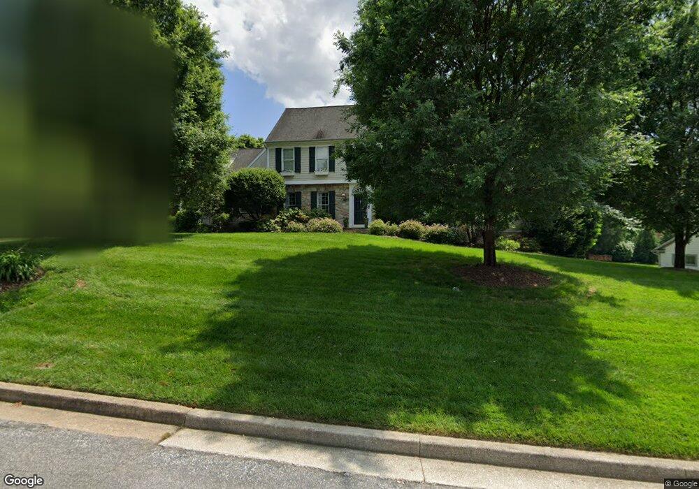 315 W Wind Rd, Towson, MD 21204 - photo 1