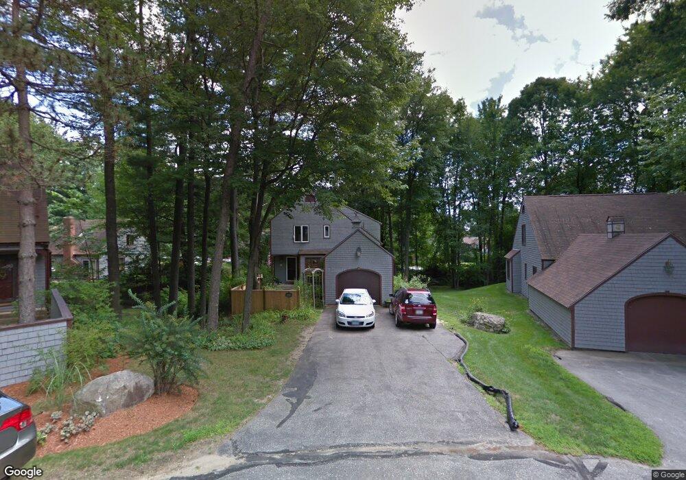 8 Duckford Cir unit U18, Nashua, NH 03063 - photo 1