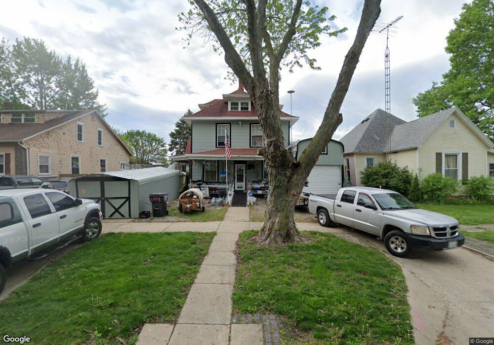 1217 Champaign Ave, Mattoon, IL 61938 - photo 1